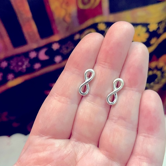 Vintage Jewelry - VTG 90’s Whimsigoth Infinity Symbol Silver Tone Metal Post Costume Earrings